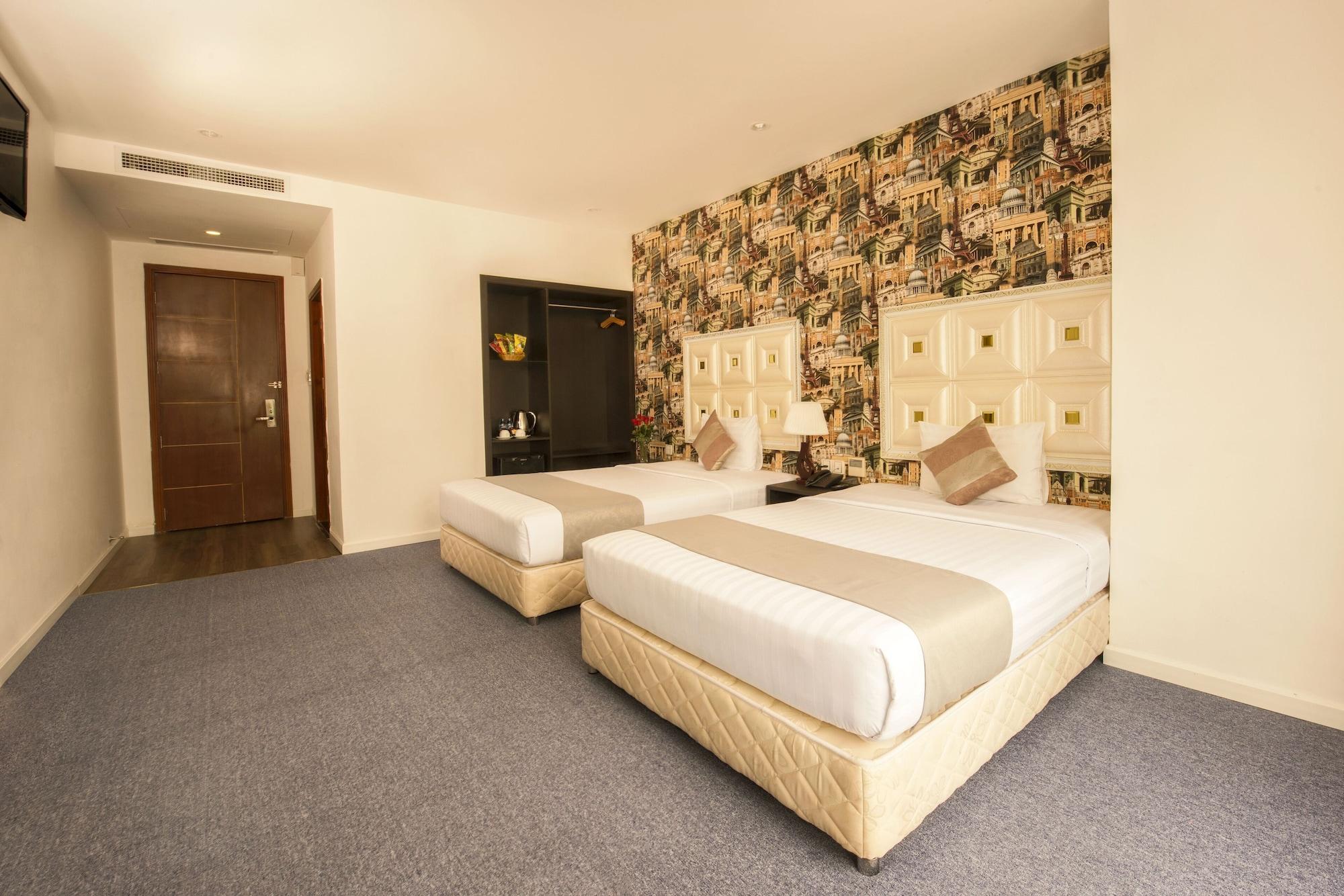 Golden Crown Hotel Хошимин Экстерьер фото