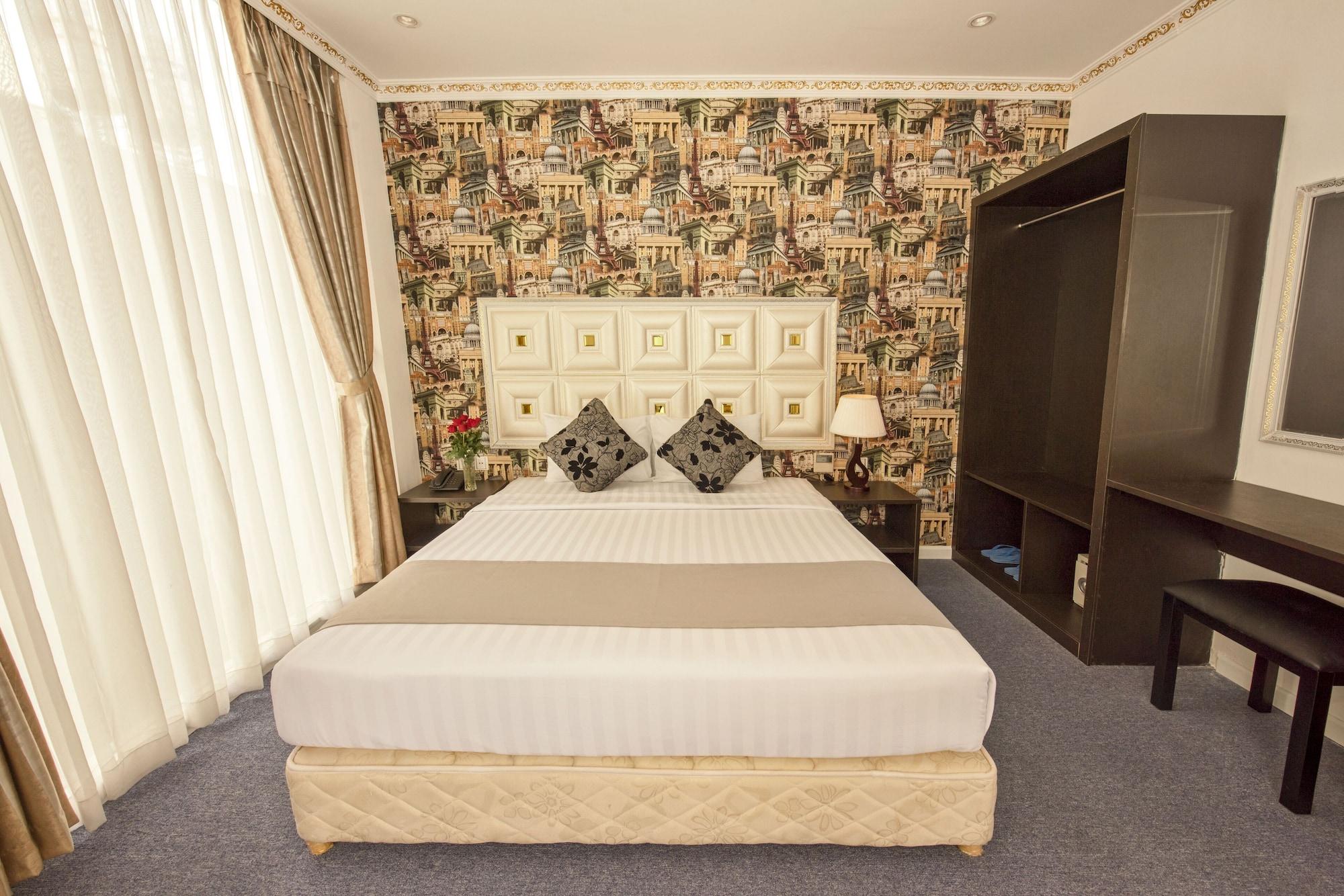 Golden Crown Hotel Хошимин Экстерьер фото