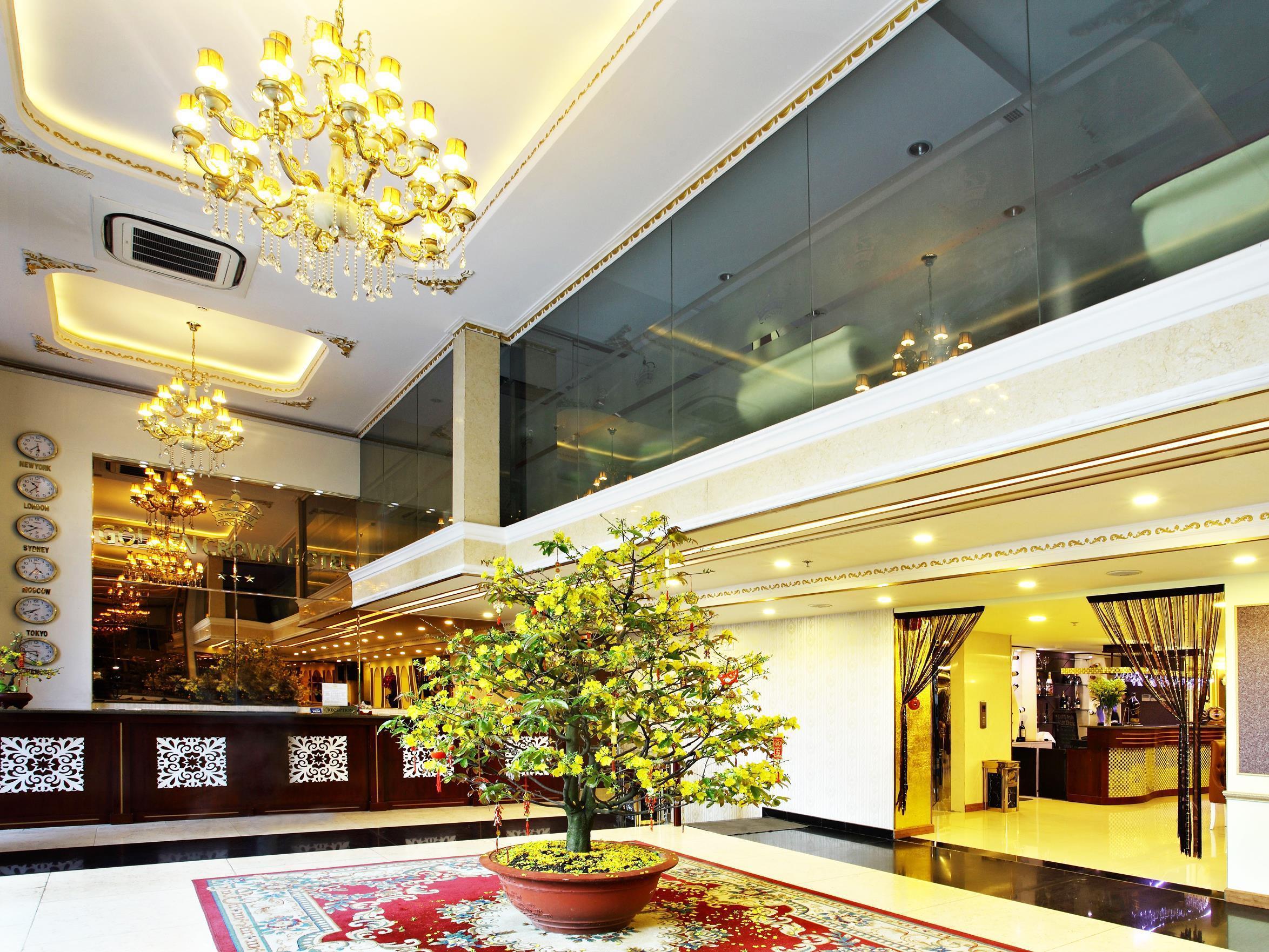 Golden Crown Hotel Хошимин Экстерьер фото