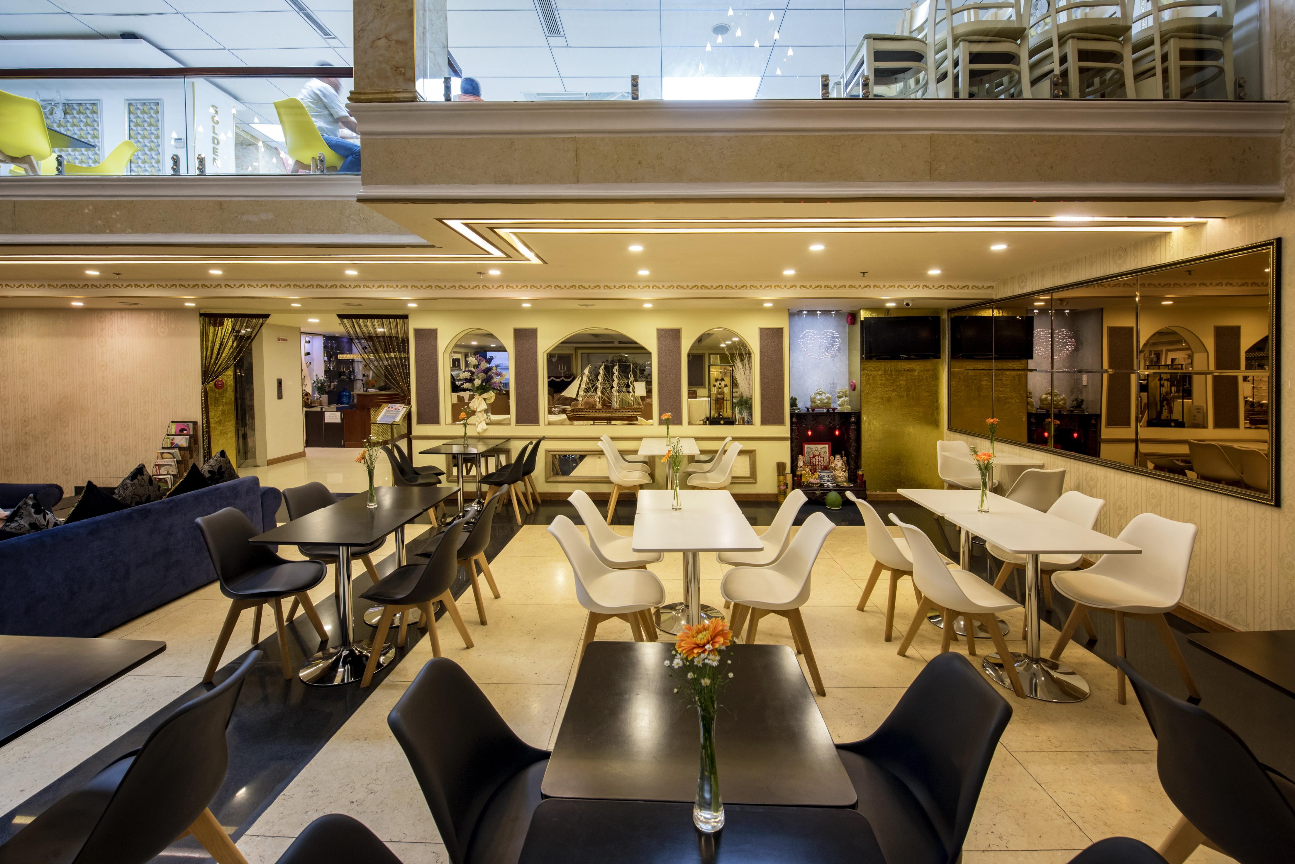Golden Crown Hotel Хошимин Экстерьер фото