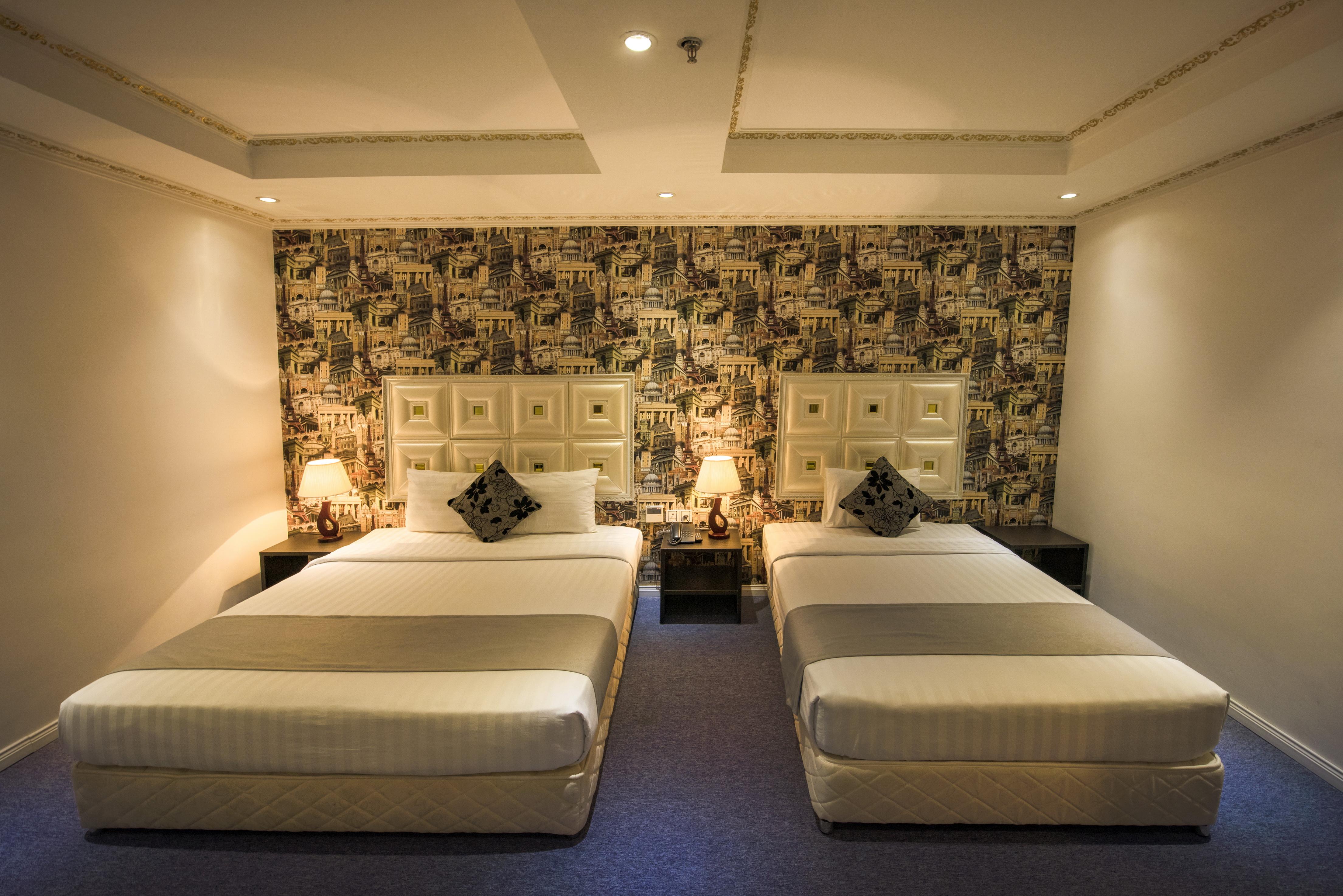 Golden Crown Hotel Хошимин Экстерьер фото