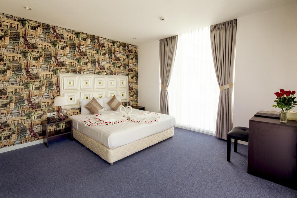 Golden Crown Hotel Хошимин Экстерьер фото