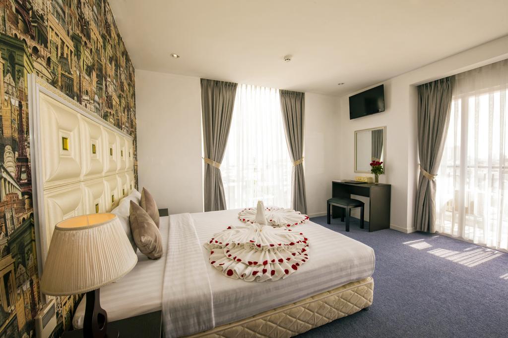 Golden Crown Hotel Хошимин Экстерьер фото
